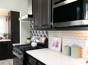 1809 N Rose Street, Burbank CA 91505