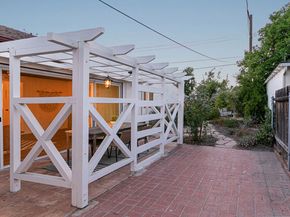 1809 N Rose Street, Burbank CA 91505