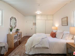 1809 N Rose Street, Burbank CA 91505