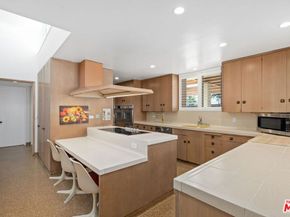 5435 W 64th Street, Los Angeles CA 90056