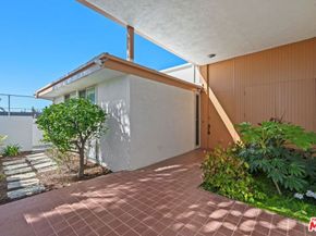 5435 W 64th Street, Los Angeles CA 90056