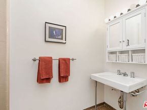 5435 W 64th Street, Los Angeles CA 90056