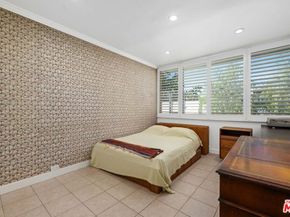 5435 W 64th Street, Los Angeles CA 90056