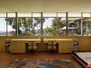 1531 N Tigertail Road, Los Angeles CA 90049