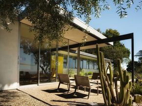 1531 N Tigertail Road, Los Angeles CA 90049