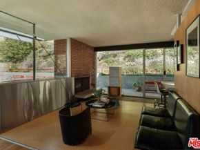 1531 N Tigertail Road, Los Angeles CA 90049