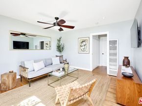 1835 7th Street D, Santa Monica CA 90401