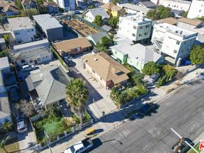 1139 S Kingsley Drive, Los Angeles CA 90006
