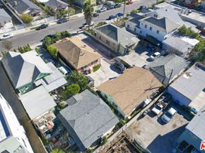 1139 S Kingsley Drive, Los Angeles CA 90006