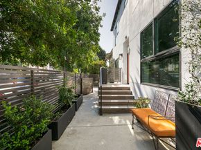 249 N Bonnie Brae Street 1, Los Angeles CA 90026