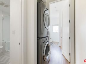 249 N Bonnie Brae Street 1, Los Angeles CA 90026