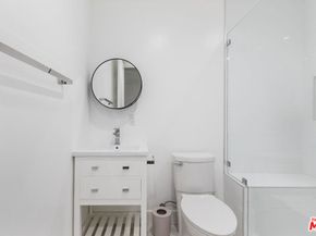 249 N Bonnie Brae Street 1, Los Angeles CA 90026