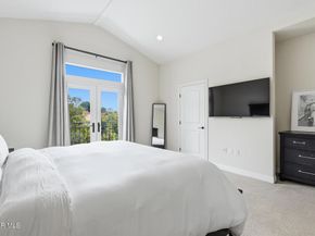 4541 Colfax Avenue 101, North Hollywood CA 91602