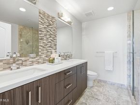 4541 Colfax Avenue 101, North Hollywood CA 91602