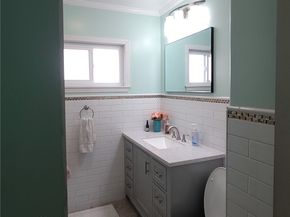 8600 Mason Avenue, Winnetka CA 91306