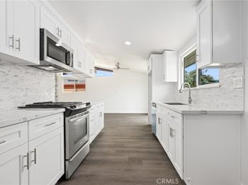 930 S Emerald Street