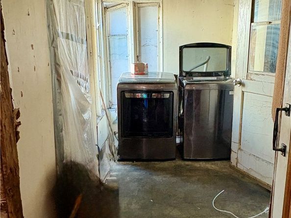 2539 E 219th Place, Carson CA 90810