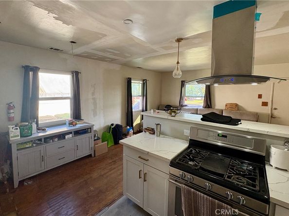 2539 E 219th Place, Carson CA 90810