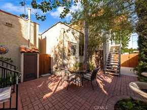 3754 California, Long Beach CA 90807