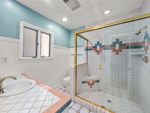 3754 California, Long Beach CA 90807