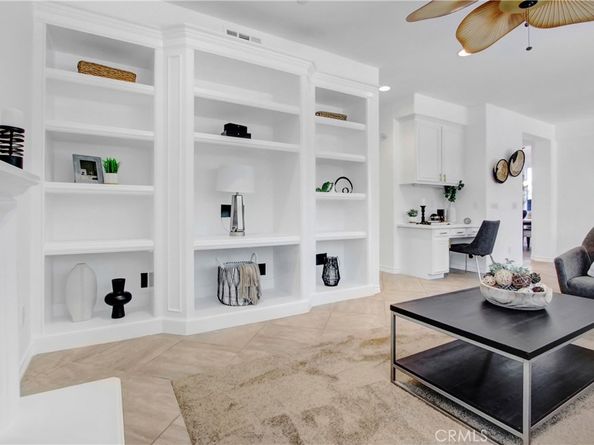 15562 Sicily Lane, Fontana CA 92336