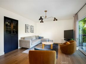 4828 Regalo, Woodland Hills CA 91364