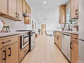 3141 N Frederic, Burbank CA 91504