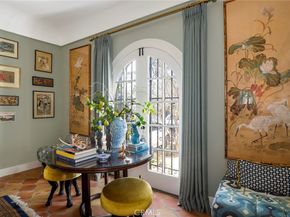 898 S Victoria, Los Angeles CA 90005