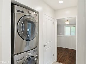 13360 Magnolia, Sherman Oaks CA 91423