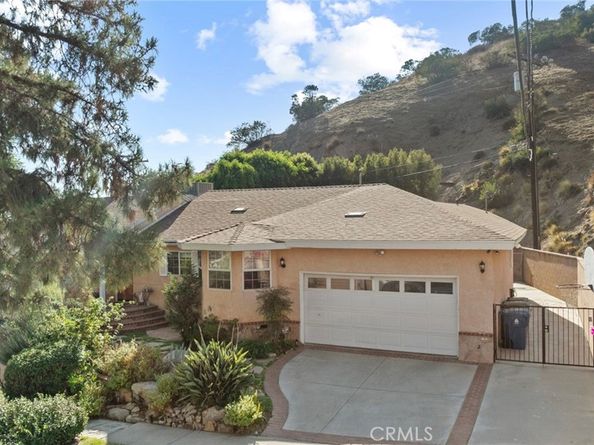 8515 Petaluma, Sun Valley CA 91352