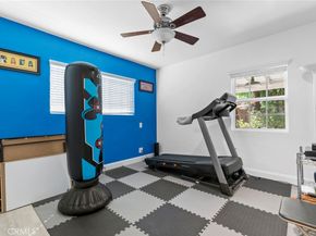 8515 Petaluma, Sun Valley CA 91352