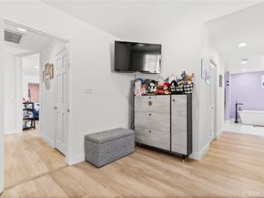 8515 Petaluma, Sun Valley CA 91352