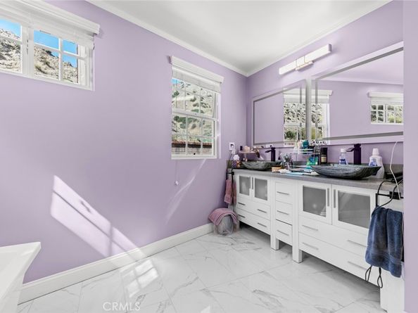 8515 Petaluma, Sun Valley CA 91352