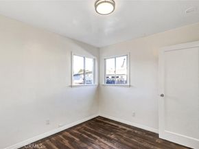 10335 Scoville Avenue, Sunland CA 91040