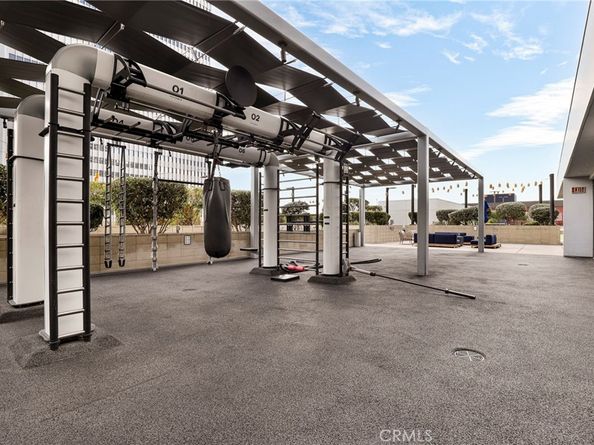 330 W 11th Street A503, Los Angeles CA 90015