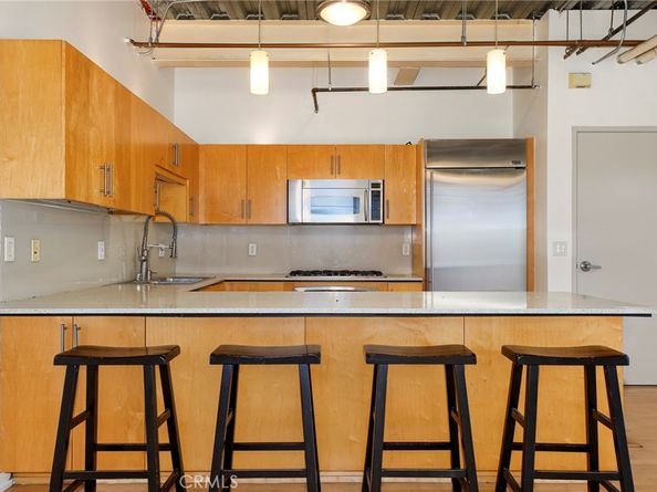 330 W 11th Street A503, Los Angeles CA 90015