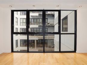 330 W 11th Street A503, Los Angeles CA 90015