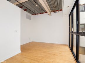 330 W 11th Street A503, Los Angeles CA 90015