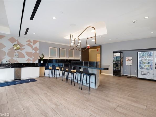 330 W 11th Street A503, Los Angeles CA 90015