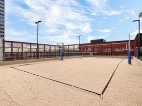 330 W 11th Street A503, Los Angeles CA 90015