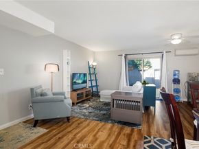 6021 Fountain Park Ln 2, Woodland Hills CA 91367