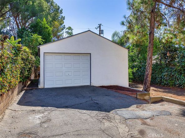13322 Berg Street, Sylmar CA 91342