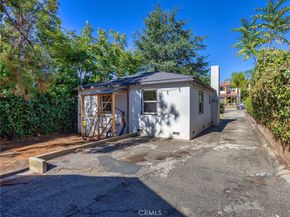13322 Berg Street, Sylmar CA 91342