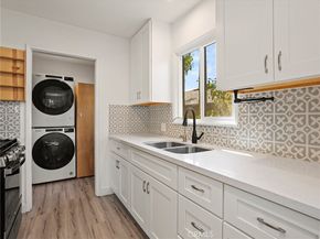 13322 Berg Street, Sylmar CA 91342
