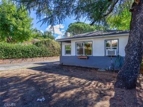 13322 Berg Street, Sylmar CA 91342