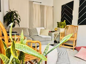 2907 S Ridgeley Drive, Los Angeles CA 90016