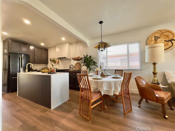 2907 S Ridgeley Drive, Los Angeles CA 90016