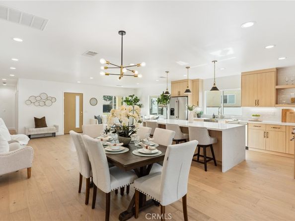 3945 S Norton Avenue, Los Angeles CA 90008