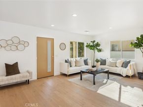 3945 S Norton Avenue, Los Angeles CA 90008