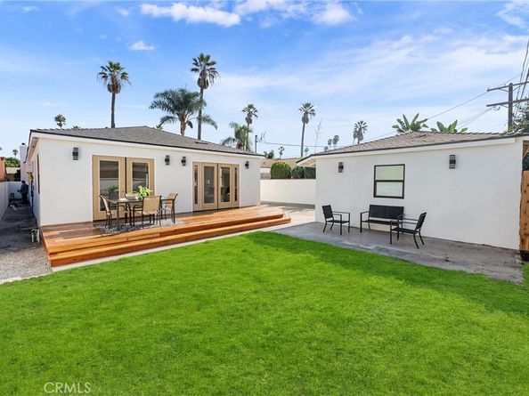 3945 S Norton Avenue, Los Angeles CA 90008